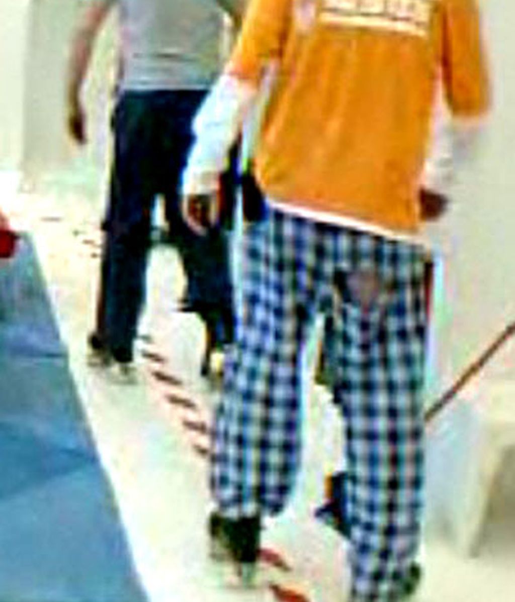 Iván y su pijama de cuadros