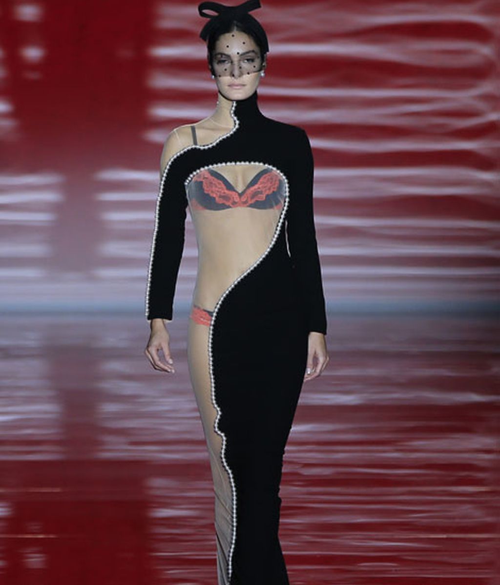 Una colección que juega con los contrastes