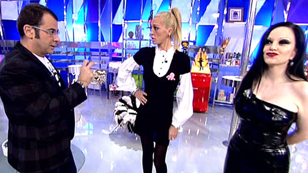 Aprendiendo a taconear con Alaska