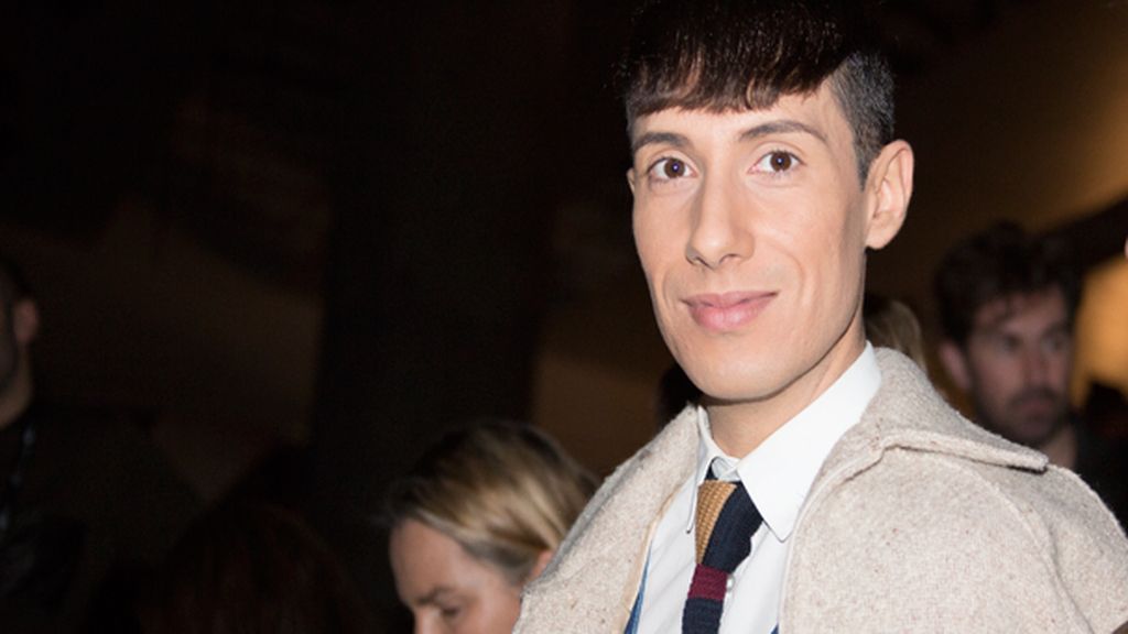 Ambiente en el desfile de ALVARNO