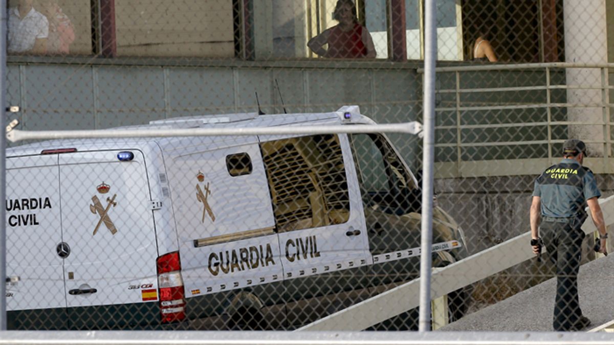 La Guardia Civil traslada en un furgón a Bárcenas a la cárcel de Soto del Real