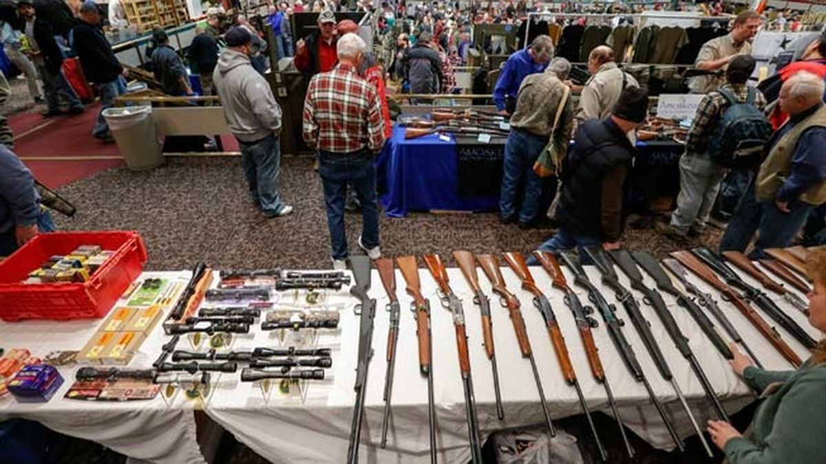 Feria de armas en Albany, Estados Unidos