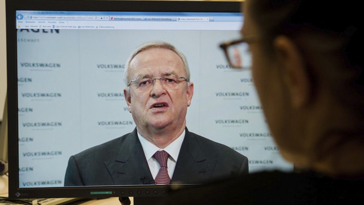 El presidente de Volkswagen se discupa en una declaración por videoconferencia
