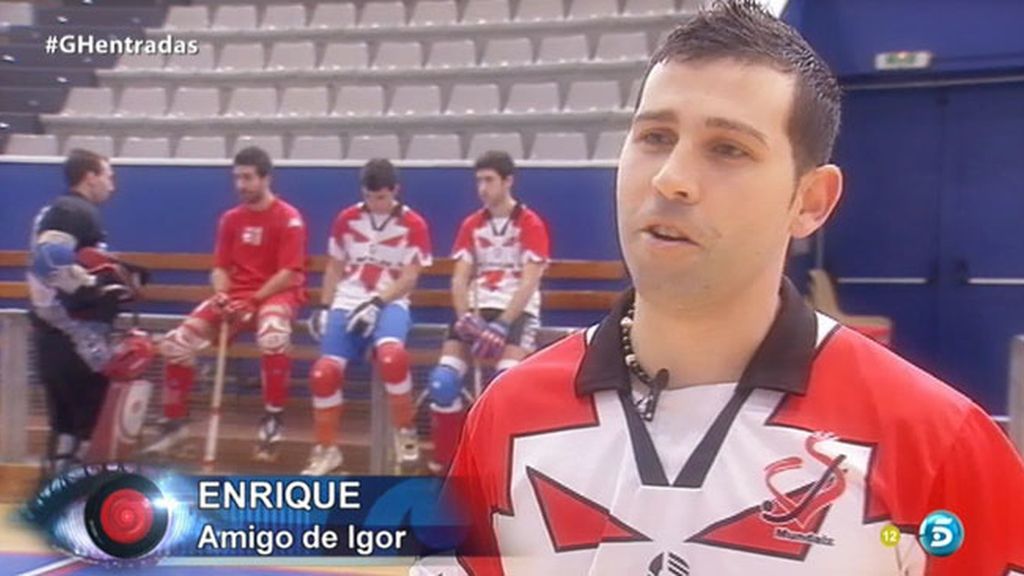 Igor, 28 años, jugador profesional hockey patines