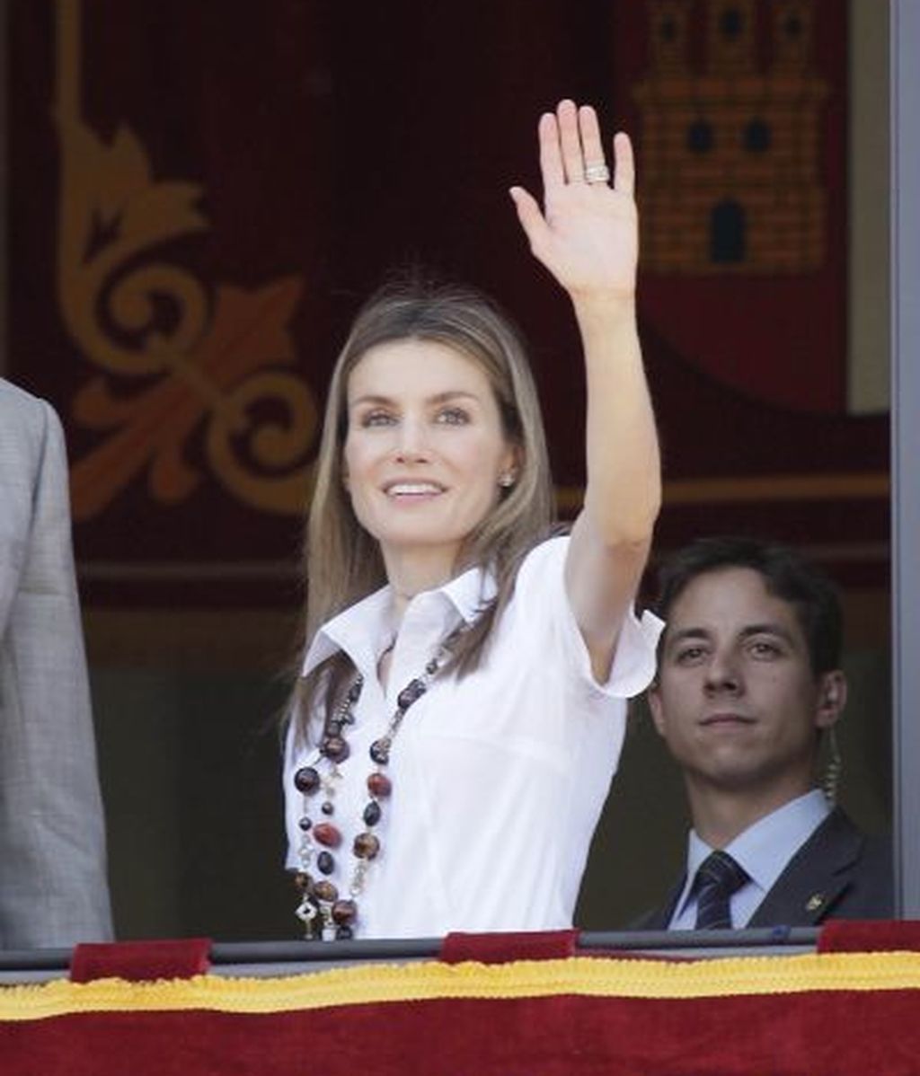 Doña Letizia acapara miradas y aplausos en Alcázar de San Juan