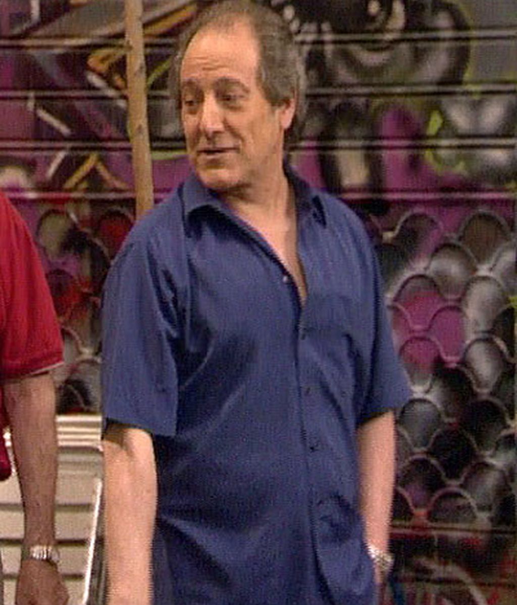 Luisma ya es el barrendero del barrio