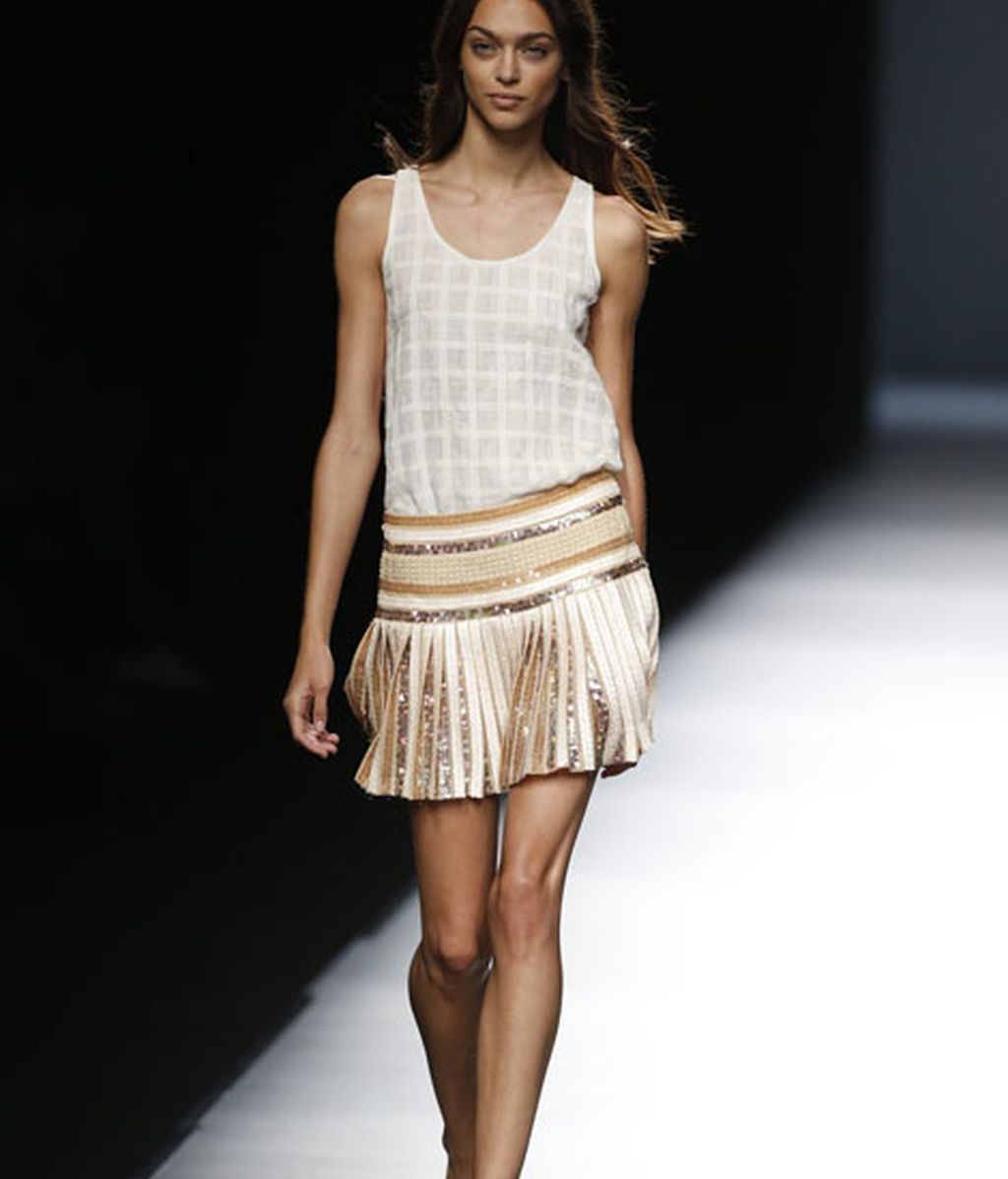 Tejidos naturales y abundancia de tonos empolvados