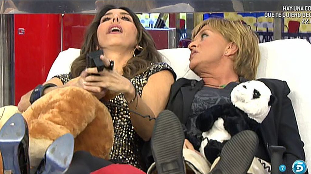 Paz Padilla, a punto de tirar a Chelo de la cama