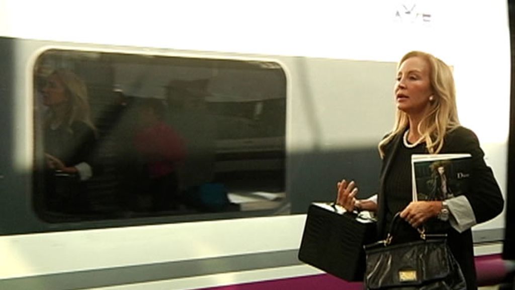 Carmen Lomana, en la estación de Atocha