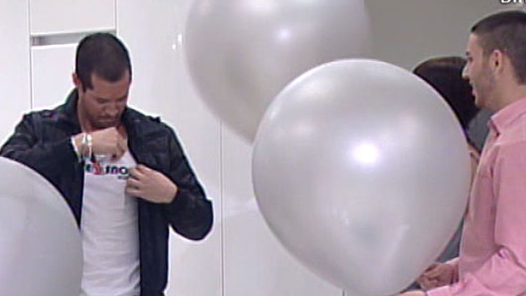 Óscar 'regresa' a la casa de 'GH'