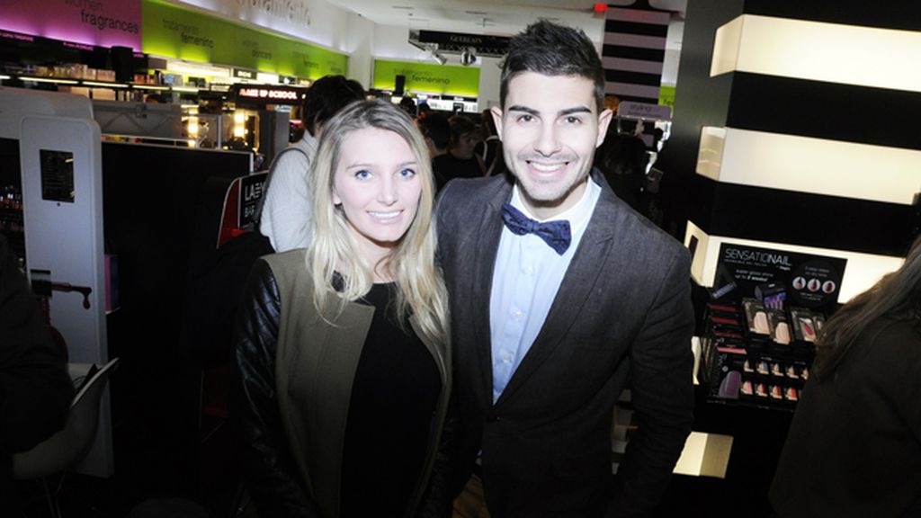 Fran Guzmán "Bow Tie Blue" con su novia Steffi Peeck