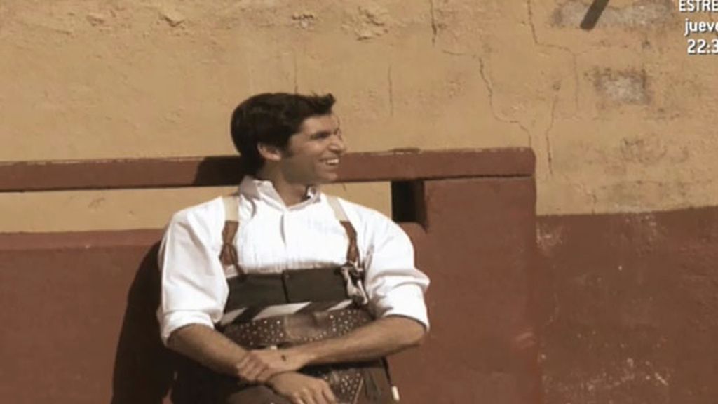 La firma Loewe ha confiado en el diestro para ser imagen de su perfume '7'