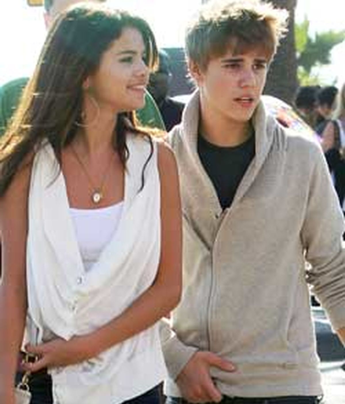 Ahora entendemos porqué Selena Gomez confesó hace unos días que no le gustaban las amistades de su novio. FOTO: Gtres