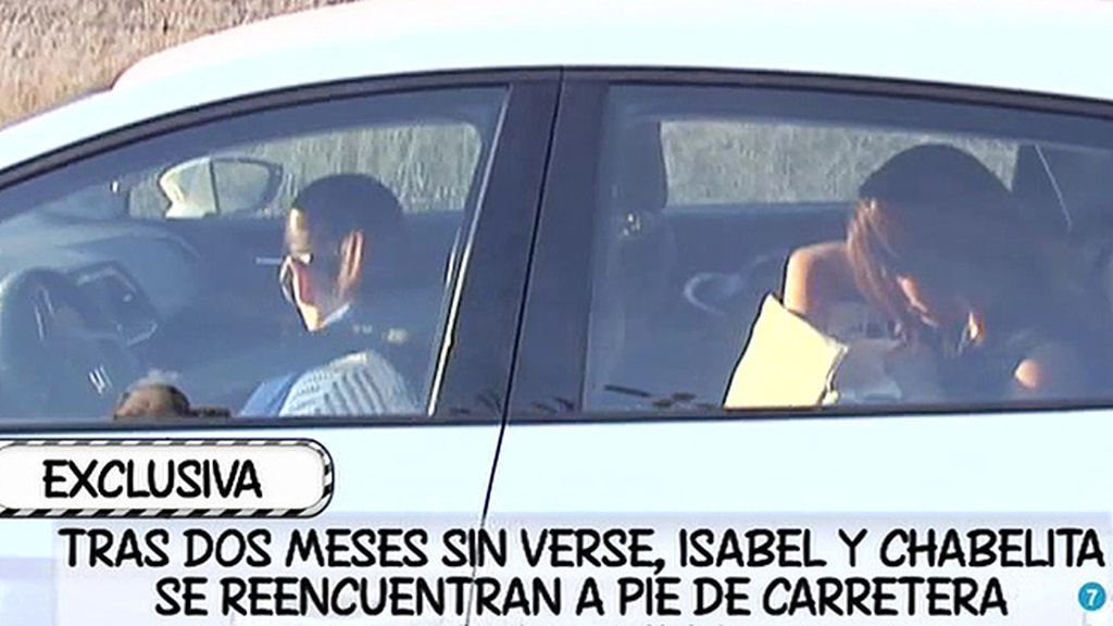 Chabelita se bajaba del coche de su pareja junto a su hijo