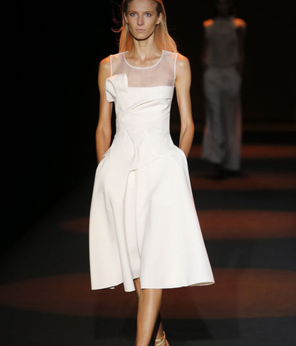 Blancos, negros y azules con detalles dorados