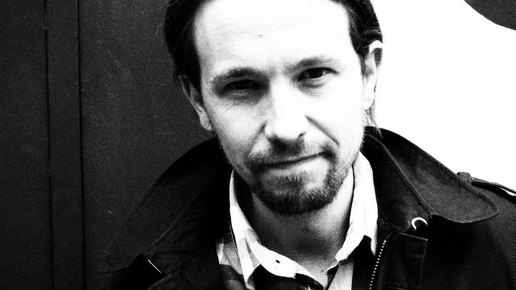 Pablo Iglesias, el hombre del día en fotos: cinco escaños 'sin despeinarse'