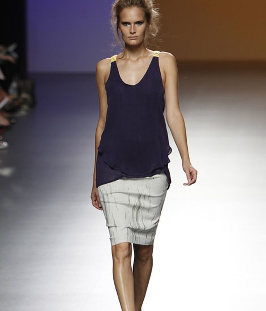 Elegancia y sobriedad en Sara Coleman