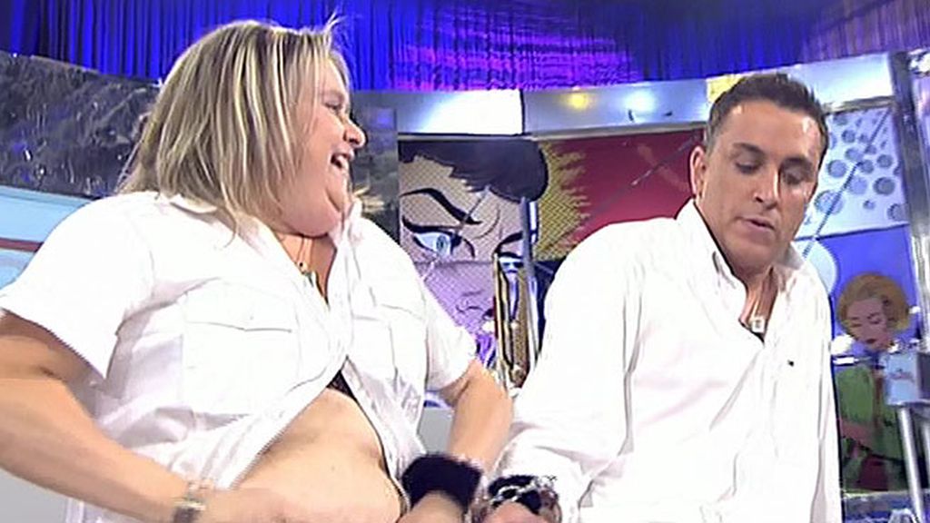 La gogó dedica un streptease a Kiko Hernández