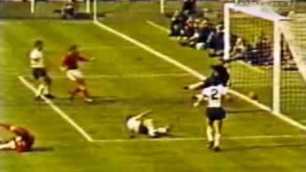 Gol fantasma de Geoff Hurst en el mundial de 1966