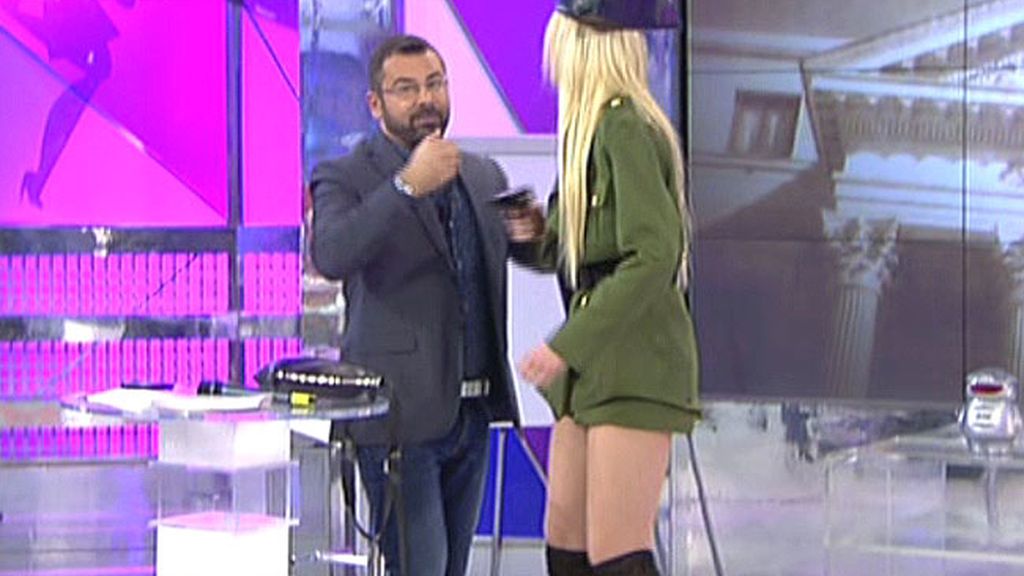 Adriana Abenia a lo Tejero