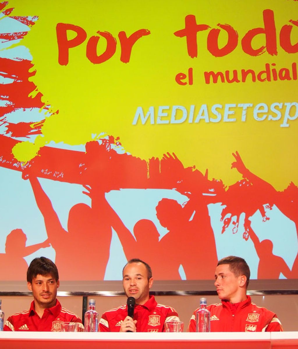 El equipazo de Mediaset, listo para el Mundial de Brasil