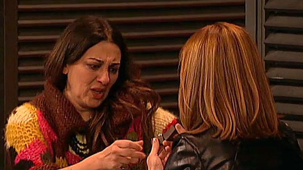 ¡Reyes pide matrionio a Araceli!