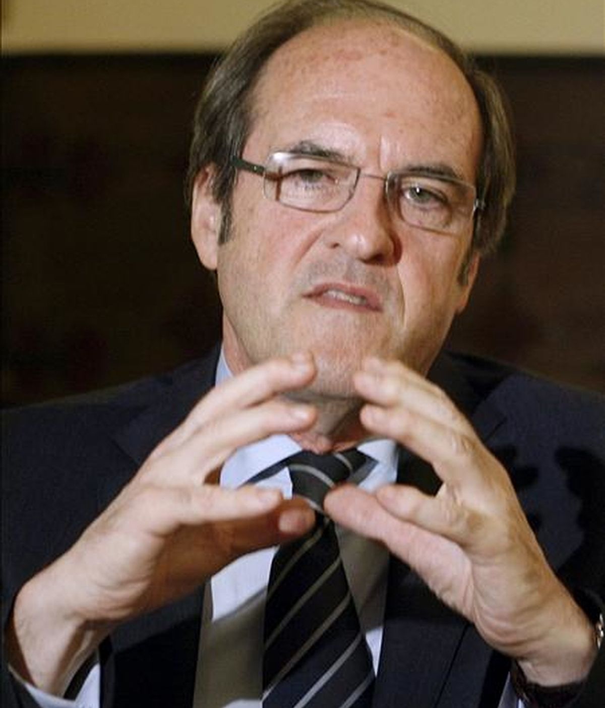El ministro de Educación, Angel Gabilondo, durante una entrevista con Efe para comentar las reformas que acometerá su departamento, legislativas y otras para mejorar la enseñanza después de que fracasara el intento de pacto por la educación. EFE El ministro de Educación, Angel Gabilondo, durante una entrevista con Efe para comentar las reformas que acometerá su departamento, legislativas y otras para mejorar la enseñanza después de que fracasara el intento de pacto por la educación. EFE