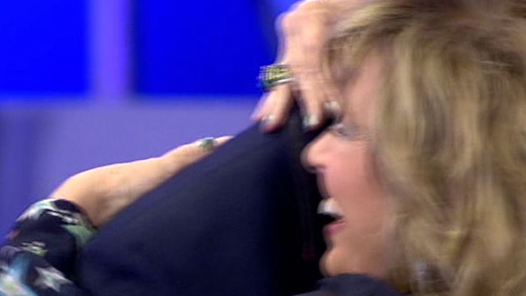 La defensora de la audiencia baila con Kiko M.