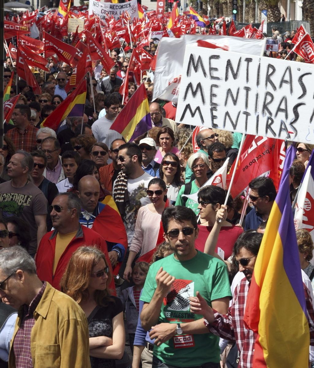 España se manifiesta contra los recortes del Gobierno