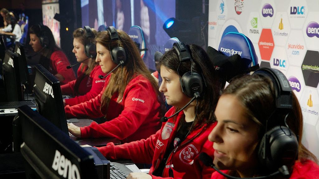 mujeres, videojuegos