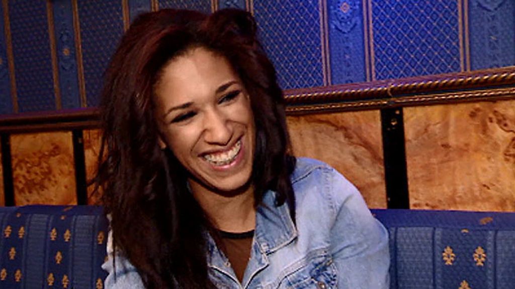 Un baile y muchos besos