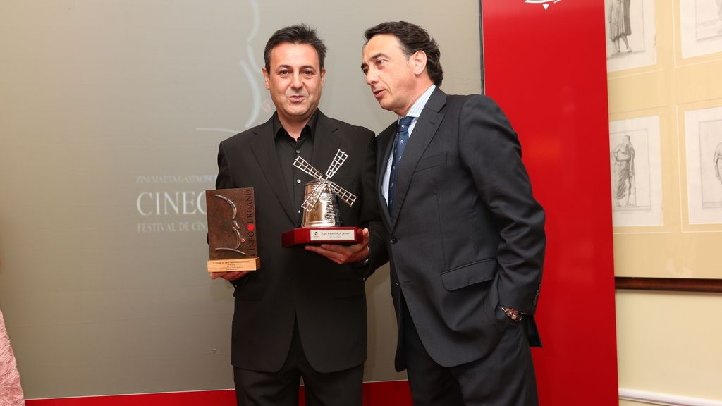 Ribagorda con el premio