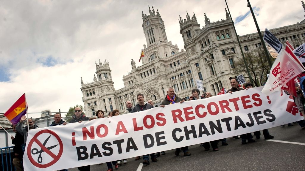 España se manifiesta contra los recortes del Gobierno