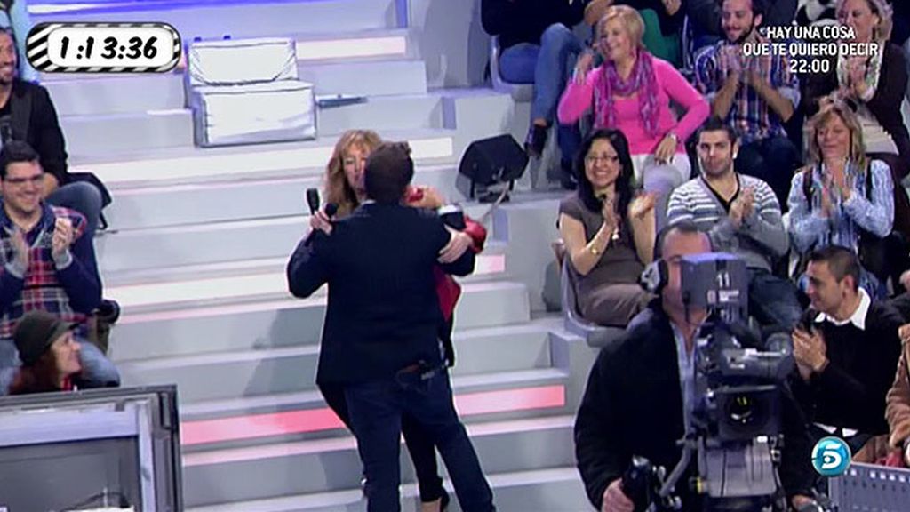 Jorge Javier entrevista a Pipi y Miriam en 'Mujeres y hombres' y propone un polígrafo a Miriam