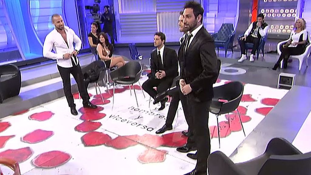 Los solteros de oro compiten por el trono