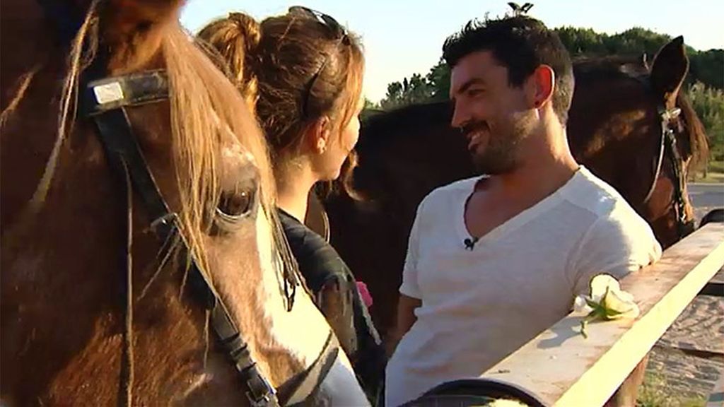 Nano se gana los besos de Gina