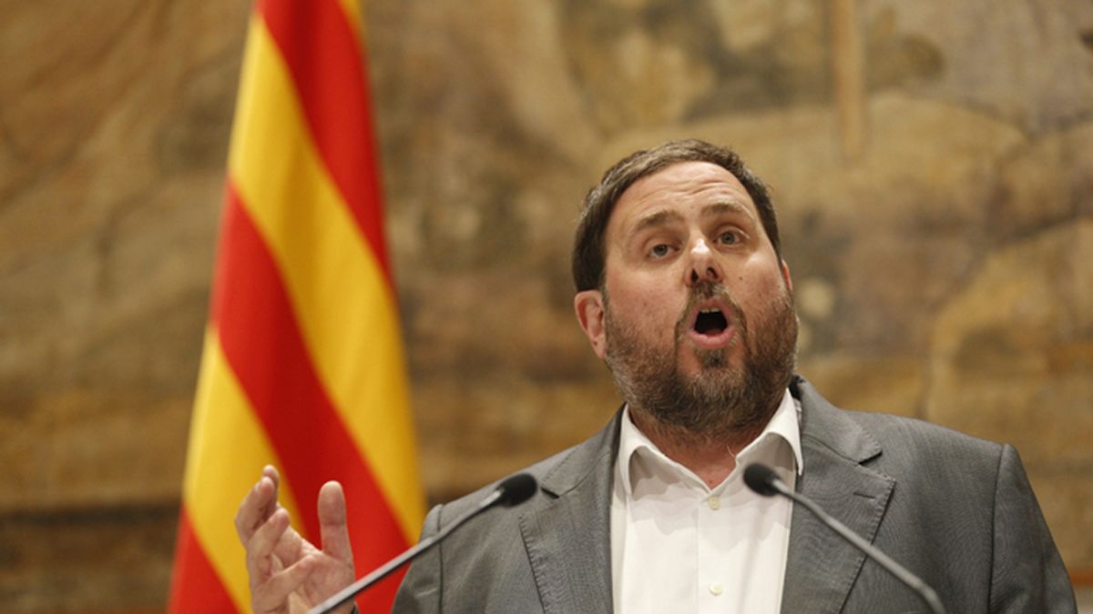 Oriol Junqueras explica su pacto con Mas para el adelanto electoral en Cataluña