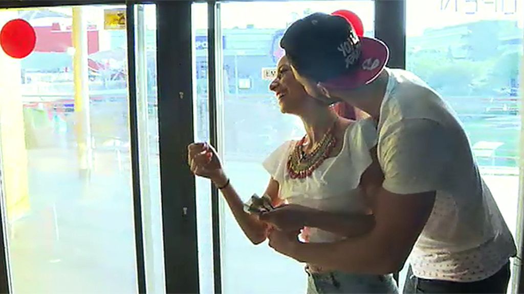 Alejandro: "Laura podría ser mi novia"