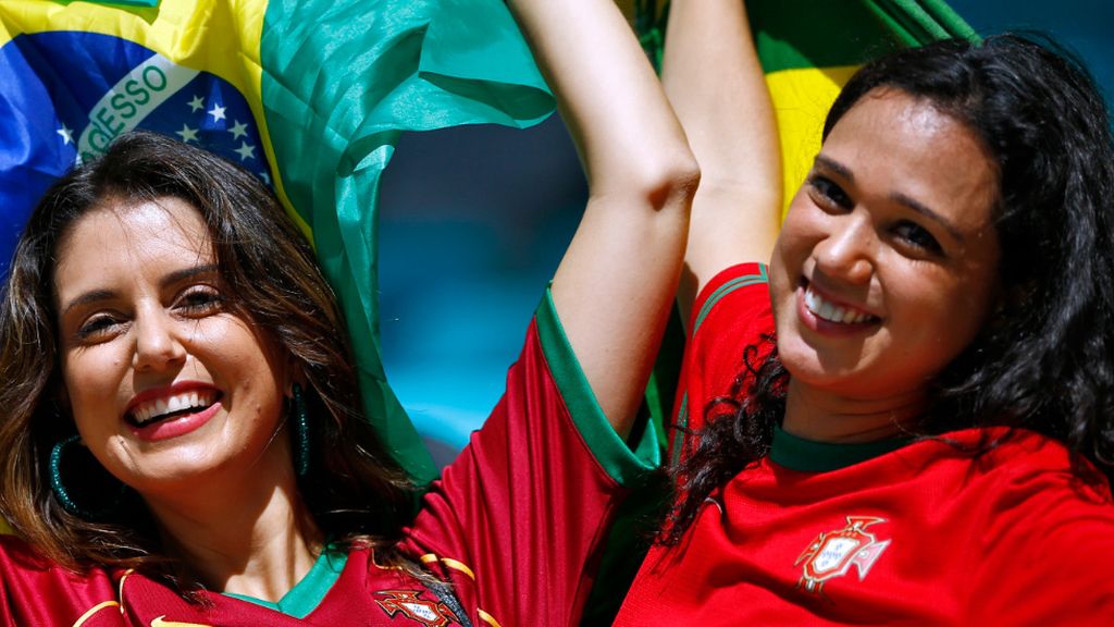 En fotos, las aficionadas que han cautivado a las cámaras en Brasil