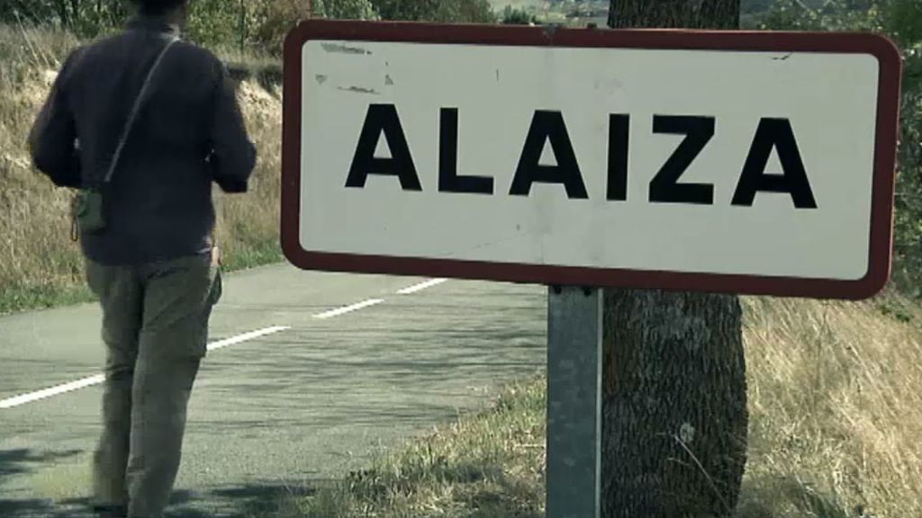 Extrañas pinturas que adornan el templo de Alaiza