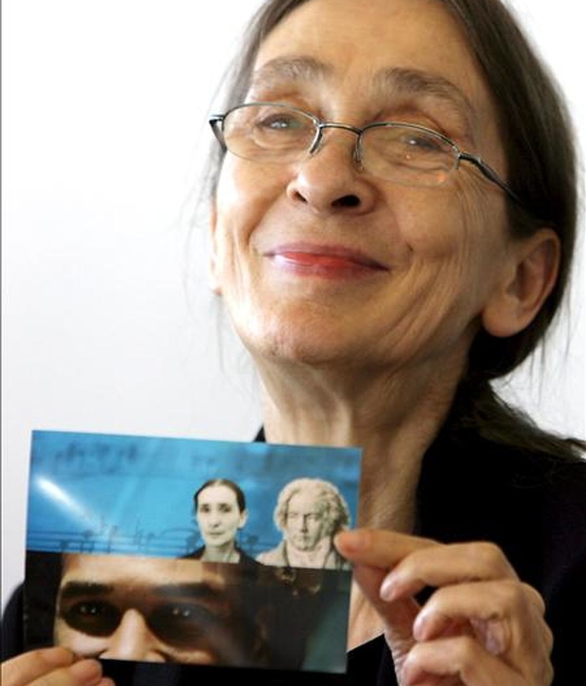 Foto de archivo, tomada el 22 de octubre de 2007, de la coreógrafa alemana Pina Bausch, en Dusseldorf, Alemania. Bausch murió hoy martes 30 de junio a los 68 años. EFE