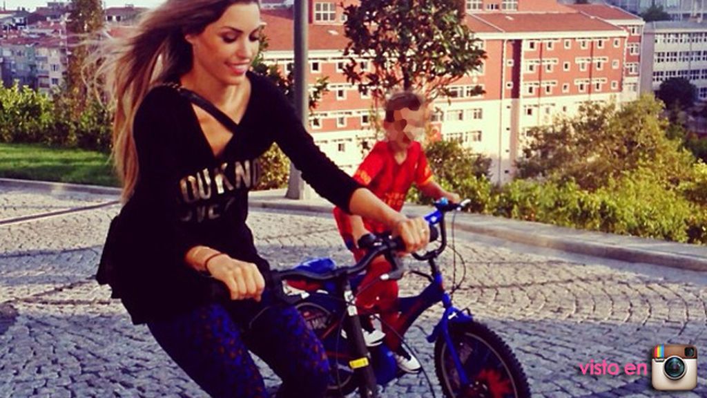 Protagonista, muy sexy, de una campaña para animar a Holanda