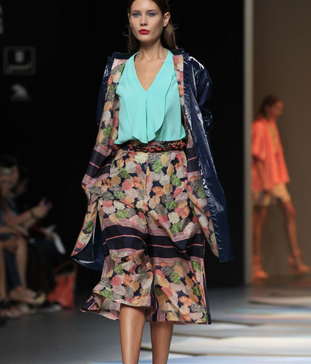 Líneas puras, geometrías y colores empolvados