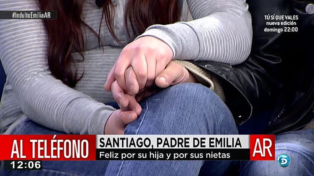 Emilia compró comida y pañales para sus hijas con una tarjeta que no era suya