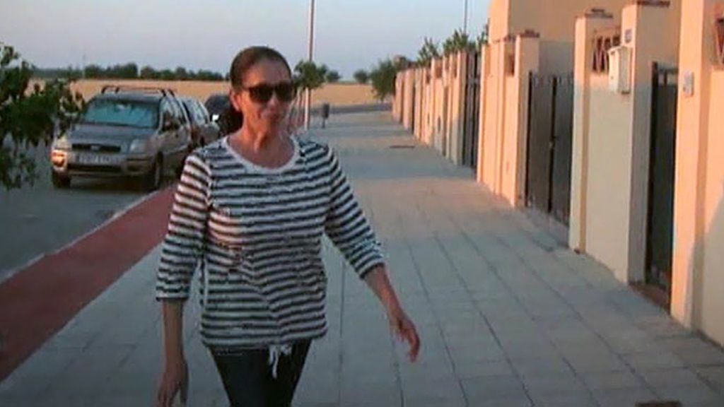 La cantante acude a la casa de Jessica Bueno a recoger al pequeño