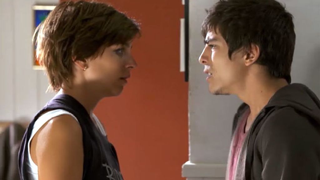 Daniel sabe que Diego es el amante, pero no de su mujer, de su cuñada