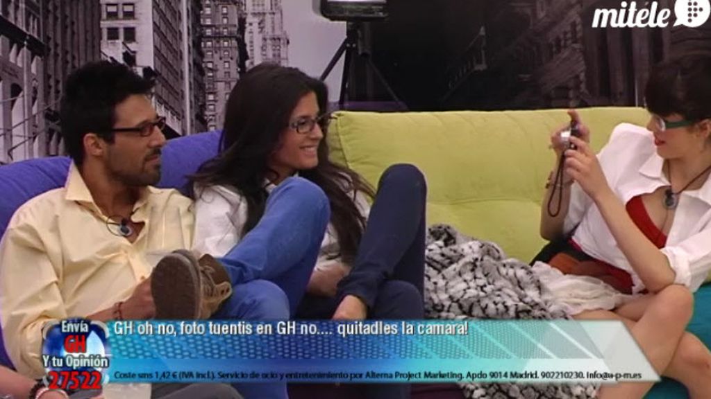 Marta y Cristian, muy juntitos en la fiesta de GH