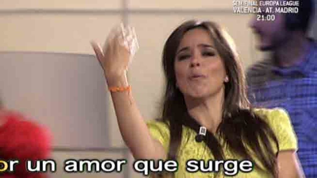 Los colaboradores han bailado al ritmo de 'Será porque te amo'