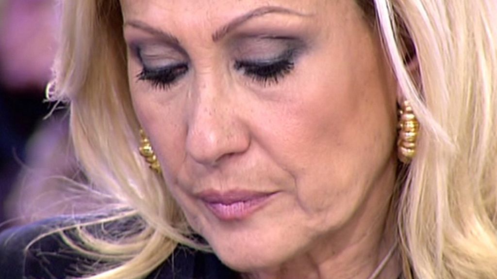La colaboradora no puede evitar las lágrimas