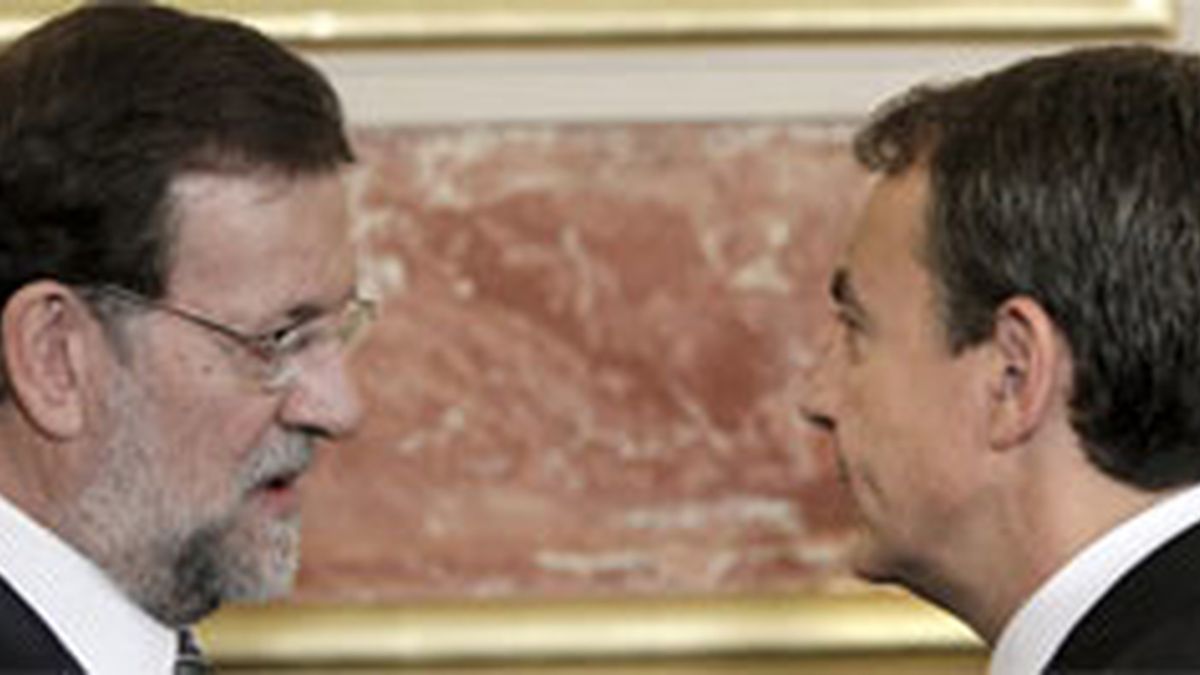 El presidente del Gobierno y el líder del PP negocian directamente. Foto: Archivo/EFE.
